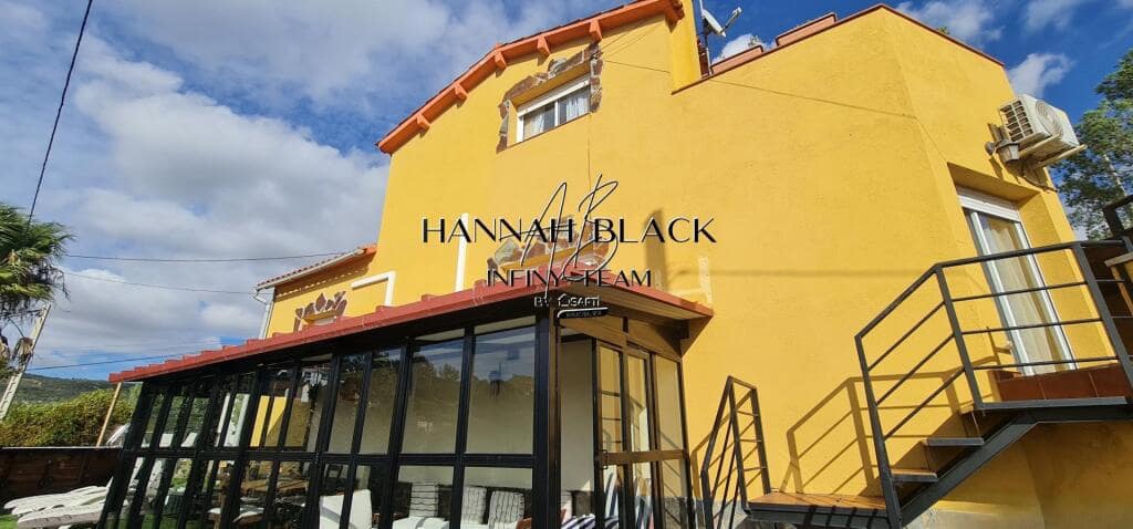 2 soverom Villa til salgs i Olivella med svømmebasseng - € 590 000 (Ref: 9173764)