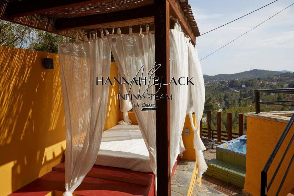 2 soverom Villa til salgs i Olivella med svømmebasseng - € 590 000 (Ref: 9173764)