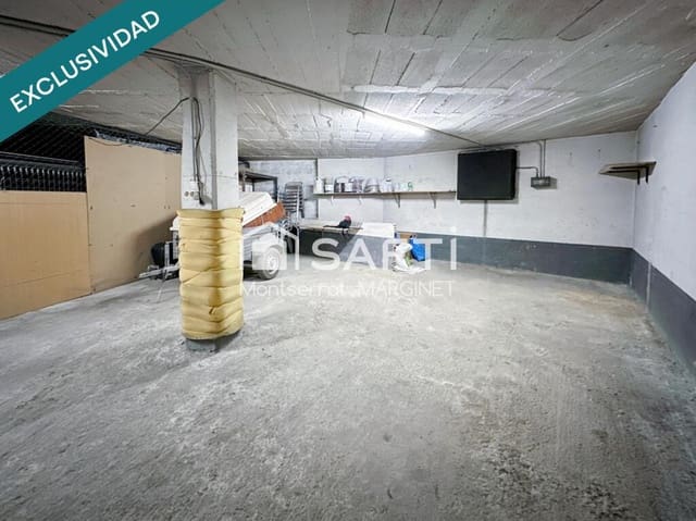 Garage til salg i Berga - € 27.000 (Ref: 9173772)