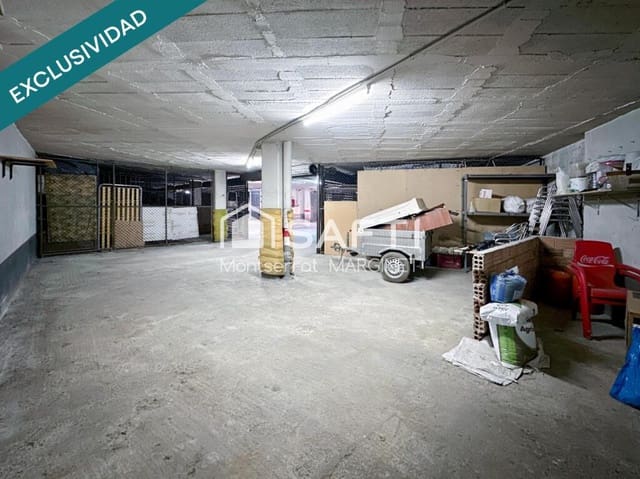 Garage til salg i Berga - € 27.000 (Ref: 9173772)