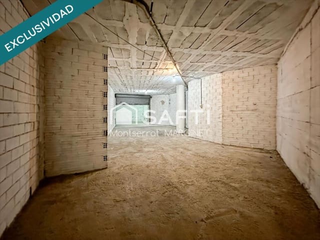 Garage til salg i Berga - € 32.800 (Ref: 9173774)