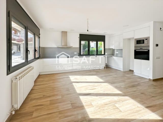 Apartamento de 3 habitaciones en Avià en venta - 190.000 € (Ref: 9173775)