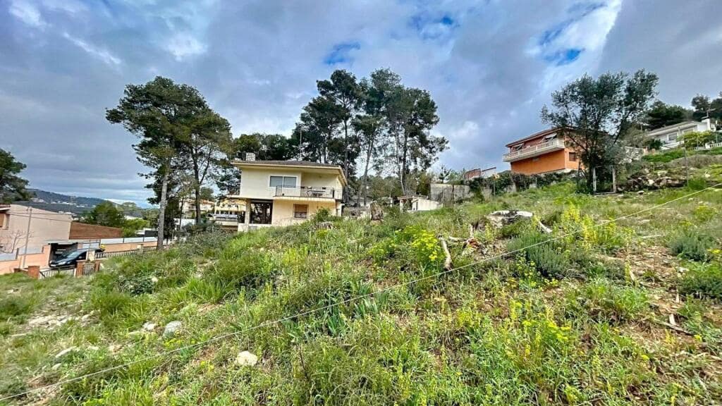 Terreno para Construção para venda em Canyelles - 59 000 € (Ref: 9173790)