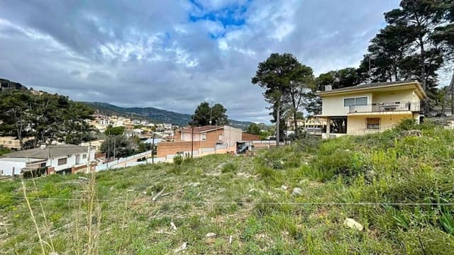 Terreno para Construção para venda em Canyelles - 59 000 € (Ref: 9173790)