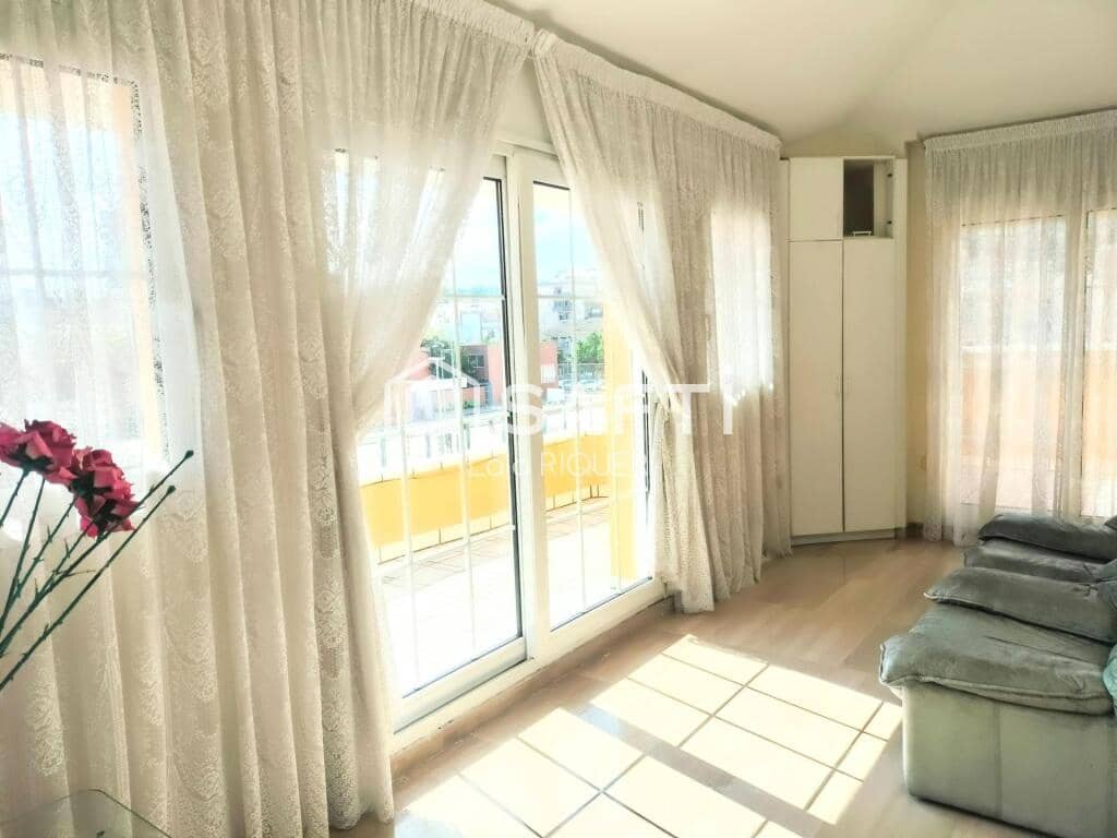 3 soverom Villa til salgs i Pineda de Mar med garasje - € 499 000 (Ref: 9173798)