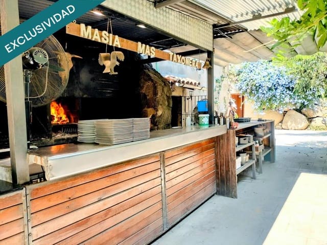 Commercieel te koop in Arenys de Mar met garage - € 490.000 (Ref: 9173801)