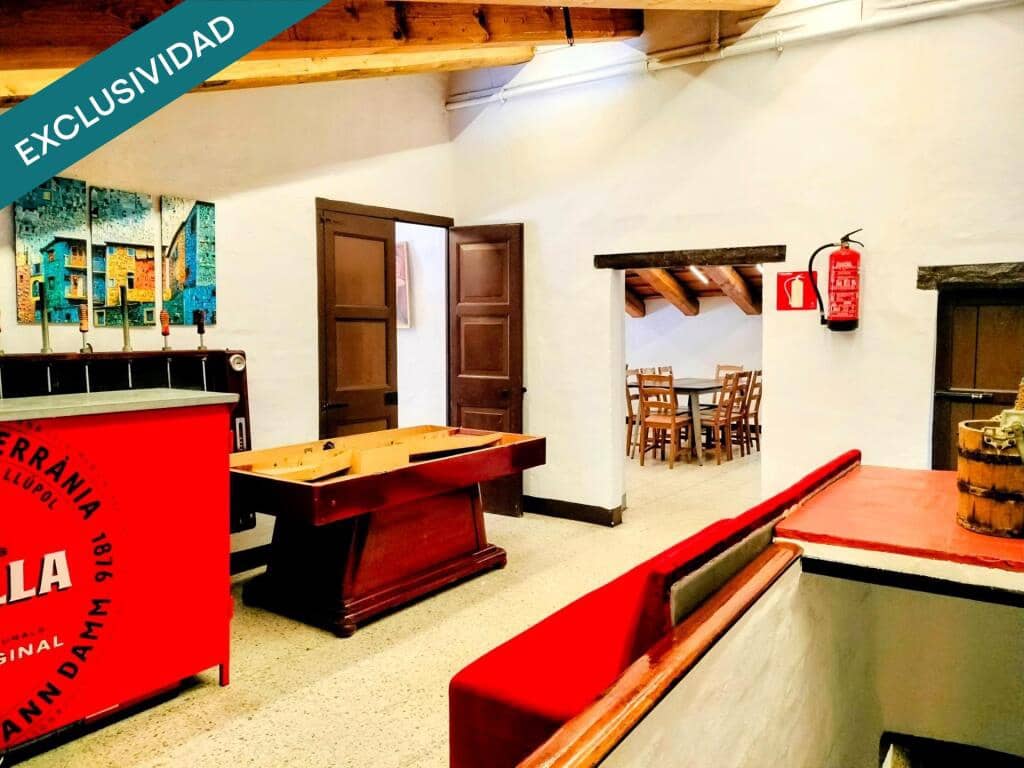 Kommersiell til salgs i Arenys de Mar med garasje - € 490 000 (Ref: 9173801)