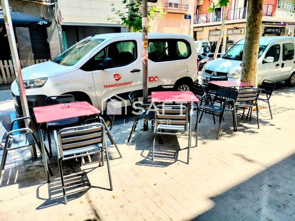 Commercial for sale in Badalona - € 60,000 (Ref: 9173802)