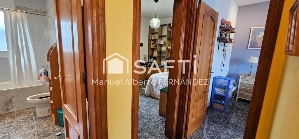 4 soverom Villa til salgs i Lloret de Mar med svømmebasseng garasje - € 499 000 (Ref: 9173813)