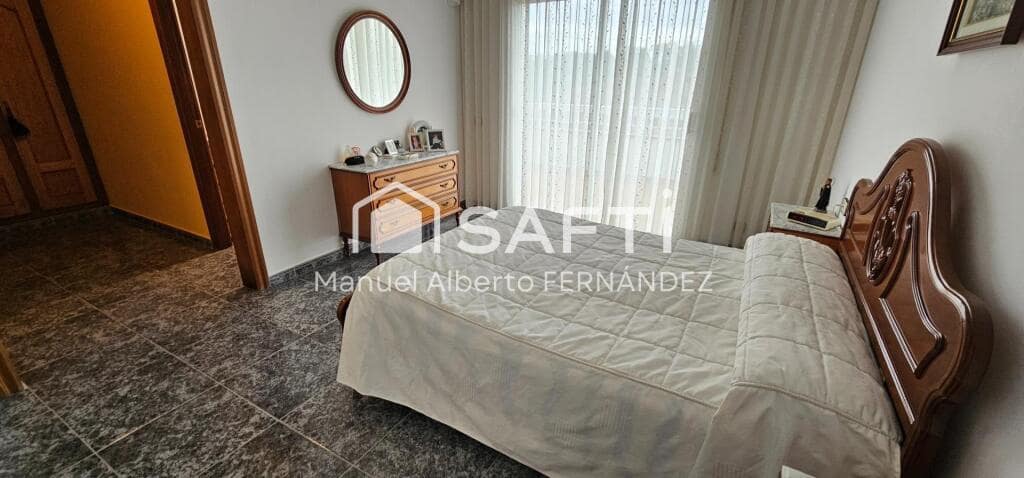 4 soverom Villa til salgs i Lloret de Mar med svømmebasseng garasje - € 499 000 (Ref: 9173813)