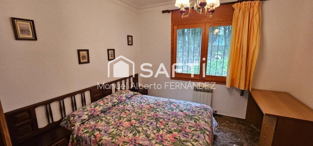 9 soveværelse Finca/Landehus til salg i Sant Feliu de Buixalleu med swimmingpool garage - € 1.250.000 (Ref: 9173815)