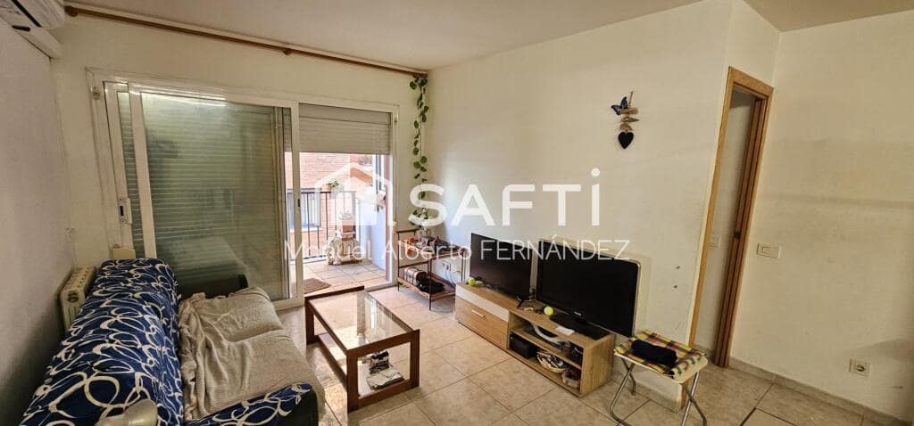 3 bedroom Apartment for sale in Blanes - € 185,000 (Ref: 9173818)