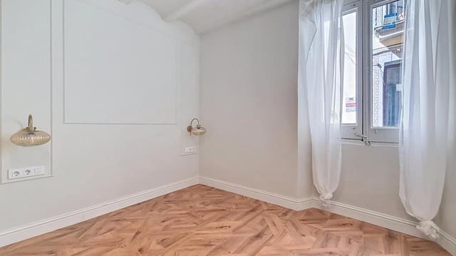 1 bedroom Apartment for sale in El Barri Gòtic, Barcelona city - € 275,000 (Ref: 9173828)