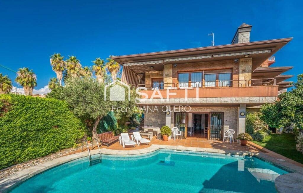 5 bedroom Villa for sale in Pineda de Mar with pool garage - € 759,000 (Ref: 9173832)