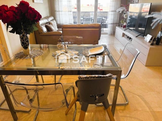 3 sypialnia Penthouse na sprzedaż w Vilassar de Mar z basenem garażem - 550 000 € (Ref: 9173833)