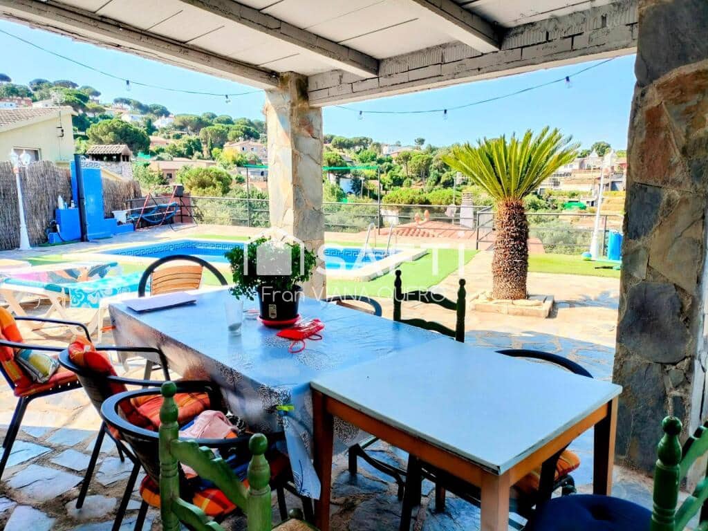 7 soverom Villa til salgs i Tordera med svømmebasseng - € 364 000 (Ref: 9173836)