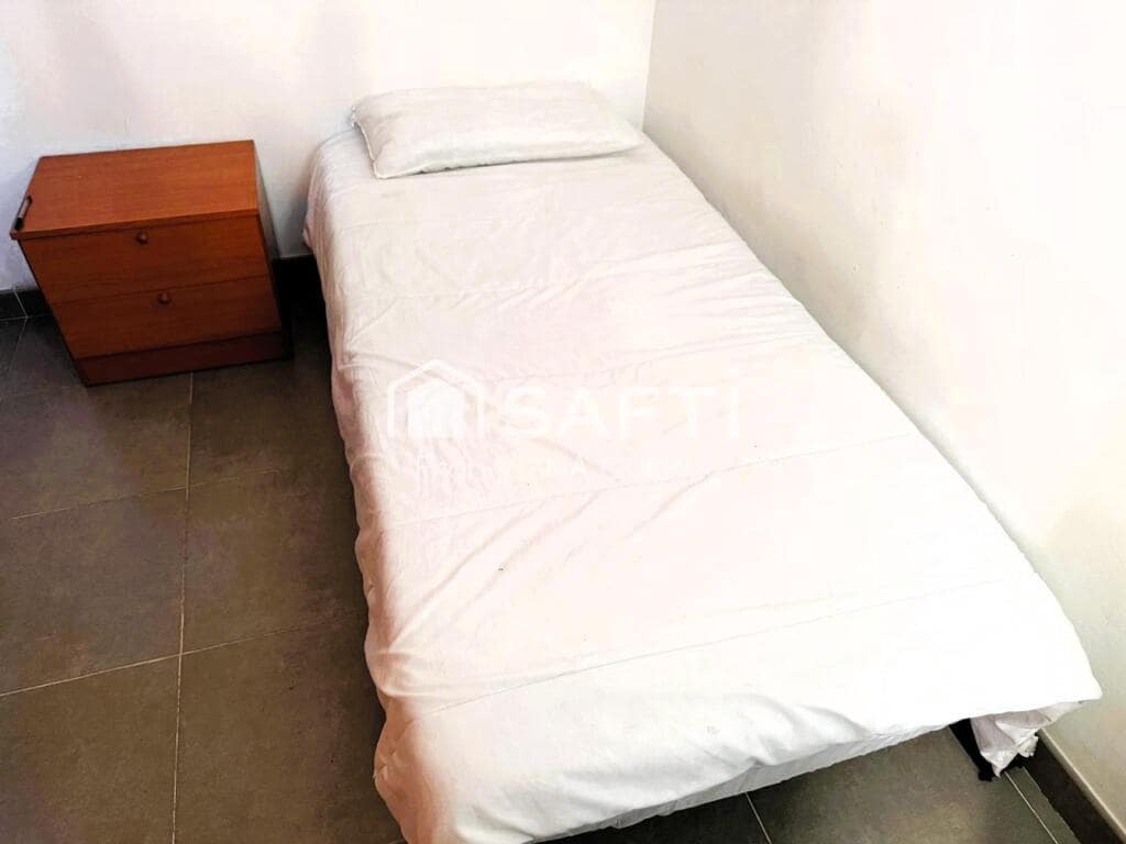 3 soverom Leilighet til salgs i Lloret de Mar med svømmebasseng - € 179 000 (Ref: 9173837)