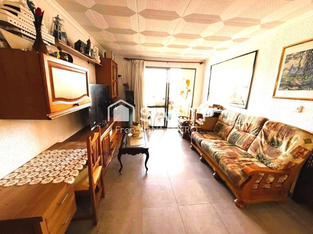 3 soverom Leilighet til salgs i Lloret de Mar med svømmebasseng - € 179 000 (Ref: 9173837)