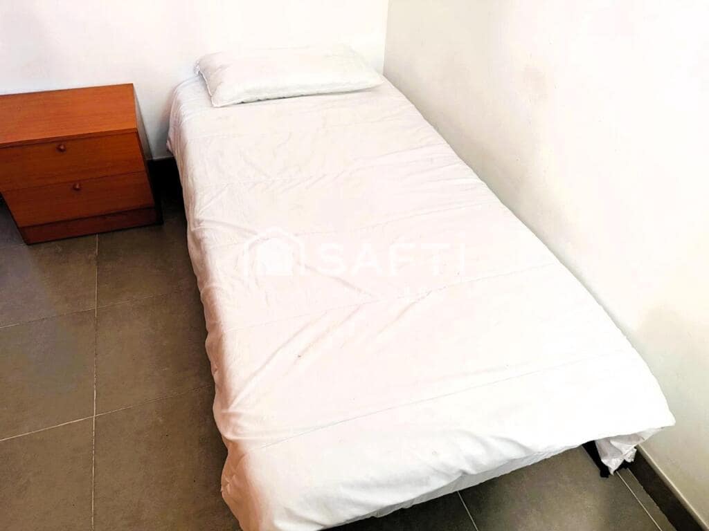 3 soverom Leilighet til salgs i Lloret de Mar med svømmebasseng - € 179 000 (Ref: 9173837)