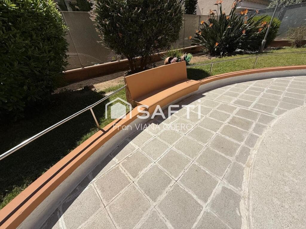 3 soverom Leilighet til salgs i Lloret de Mar med svømmebasseng - € 179 000 (Ref: 9173837)