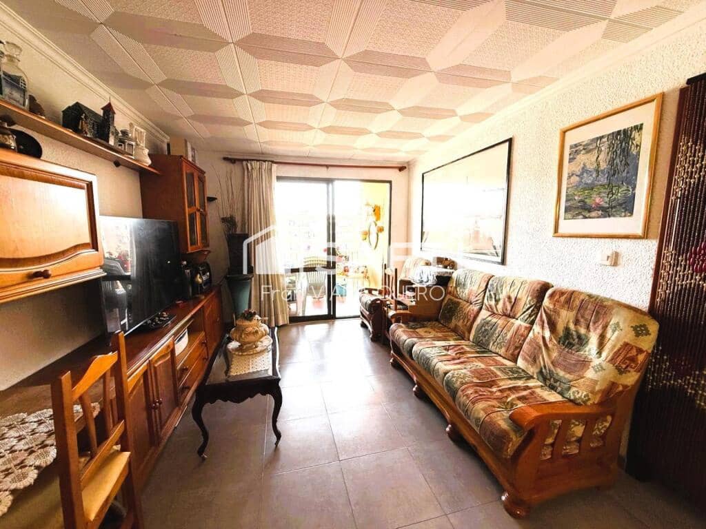 3 soverom Leilighet til salgs i Lloret de Mar med svømmebasseng - € 179 000 (Ref: 9173837)