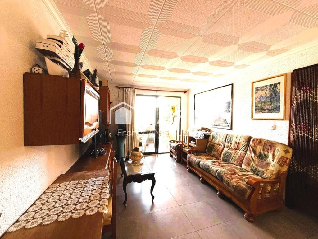 3 soverom Leilighet til salgs i Lloret de Mar med svømmebasseng - € 179 000 (Ref: 9173837)