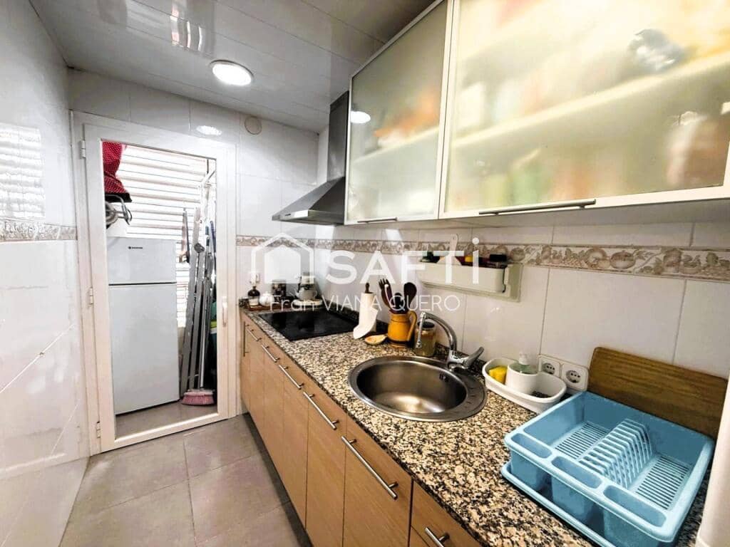 3 soverom Leilighet til salgs i Lloret de Mar med svømmebasseng - € 179 000 (Ref: 9173837)