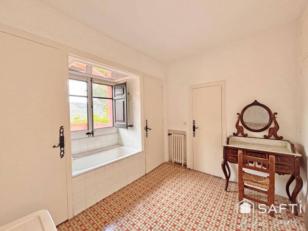 8 soverom Finca/Herregård til salgs i Barcelona by med svømmebasseng garasje - € 3 500 000 (Ref: 9173841)