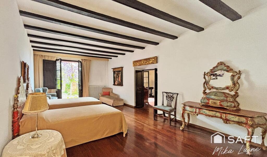 8 soverom Finca/Herregård til salgs i Barcelona by med svømmebasseng garasje - € 3 500 000 (Ref: 9173841)