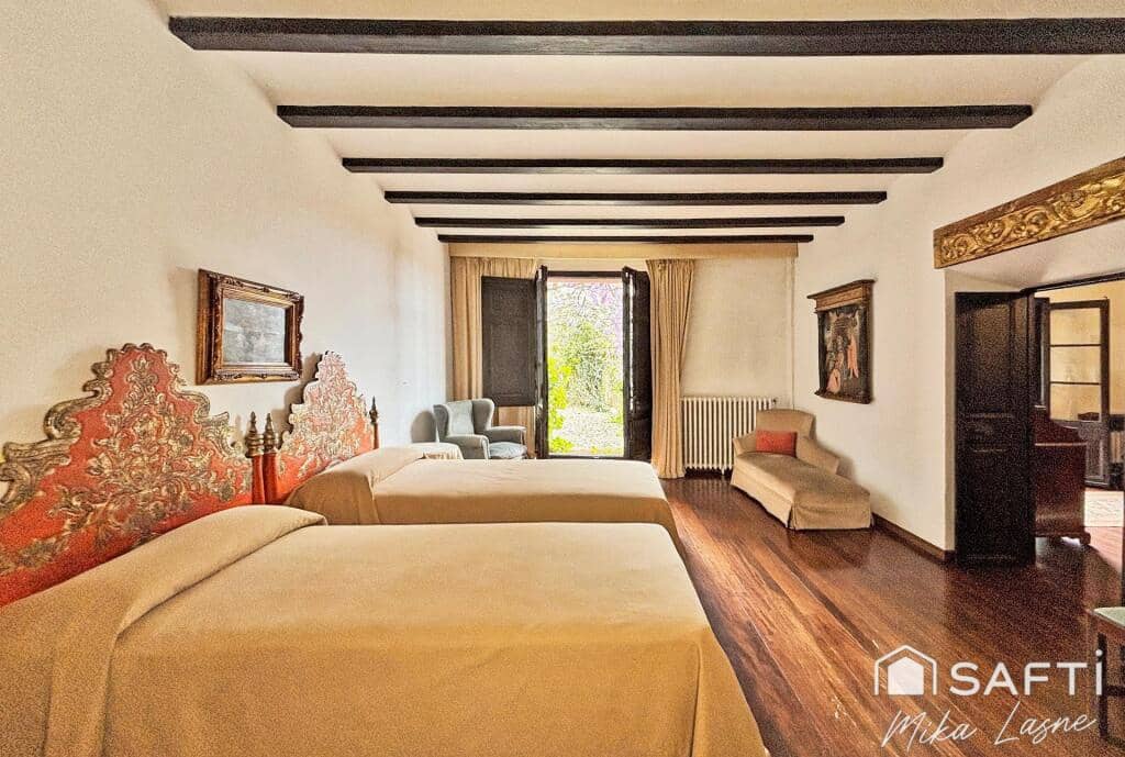 8 soverom Finca/Herregård til salgs i Barcelona by med svømmebasseng garasje - € 3 500 000 (Ref: 9173841)