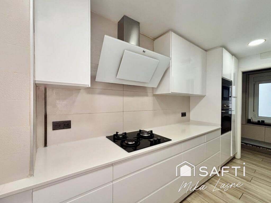 3 soverom Leilighet til salgs i Barcelona by - € 580 000 (Ref: 9173842)