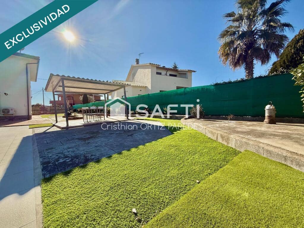 4 bedroom Villa for sale in Caldes de Malavella with pool garage - € 420,000 (Ref: 9173855)