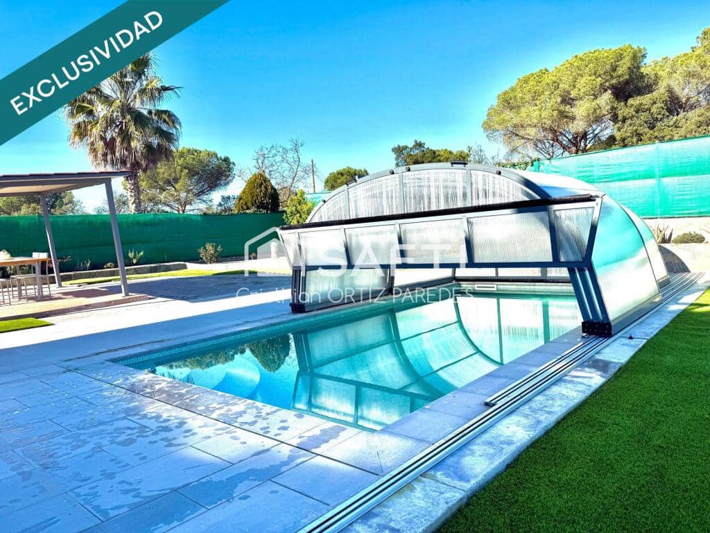 4 bedroom Villa for sale in Caldes de Malavella with pool garage - € 420,000 (Ref: 9173855)