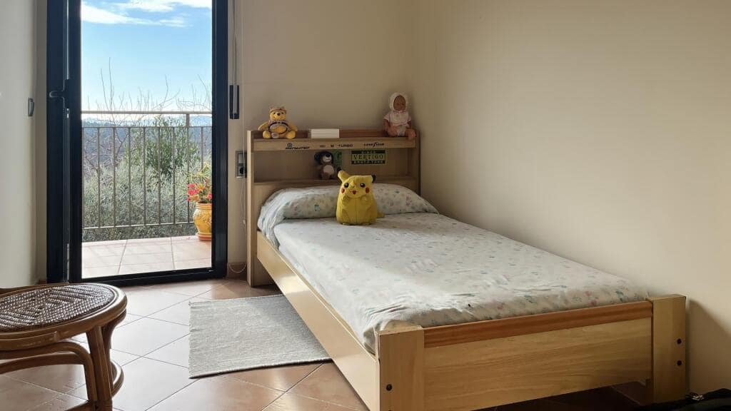 3 bedroom Villa for sale in Riudarenes with garage - € 239,000 (Ref: 9173857)