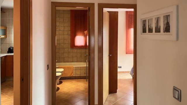 3 bedroom Villa for sale in Riudarenes with garage - € 239,000 (Ref: 9173857)