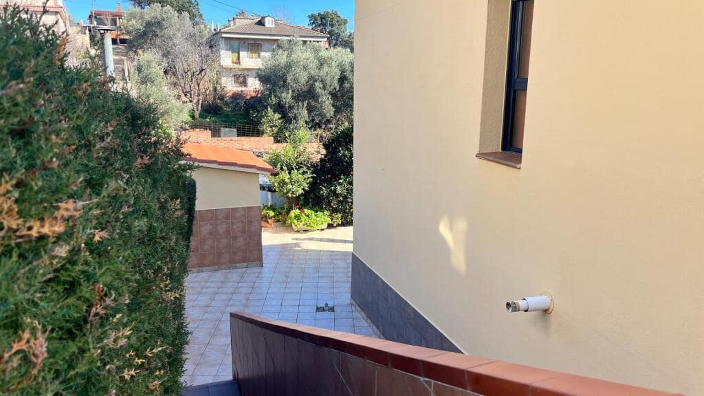 3 bedroom Villa for sale in Riudarenes with garage - € 239,000 (Ref: 9173857)