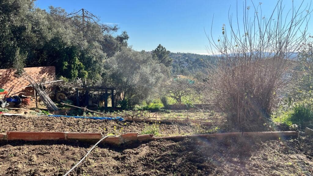 3 bedroom Villa for sale in Riudarenes with garage - € 239,000 (Ref: 9173857)