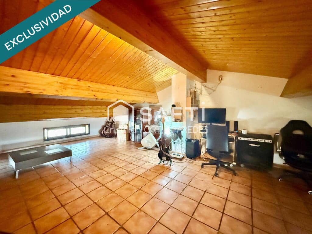 5 makuuhuone Huvila myytävänä paikassa Macanet de la Selva mukana 
autotalli - 319 000 € (Ref: 9173858)