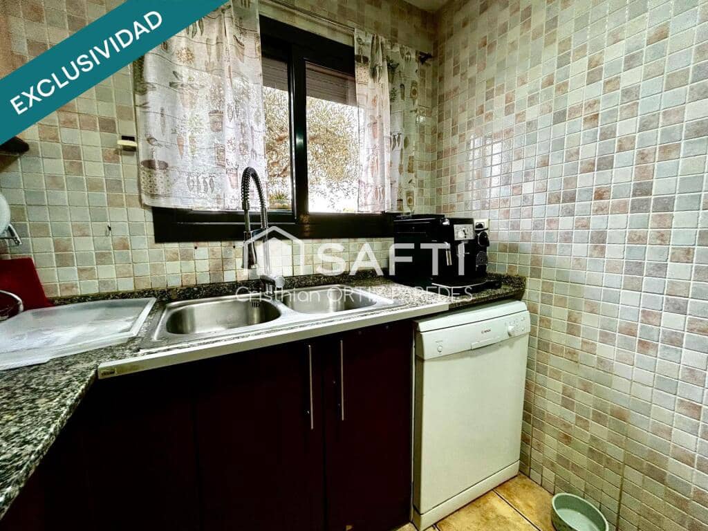 5 makuuhuone Huvila myytävänä paikassa Macanet de la Selva mukana 
autotalli - 319 000 € (Ref: 9173858)