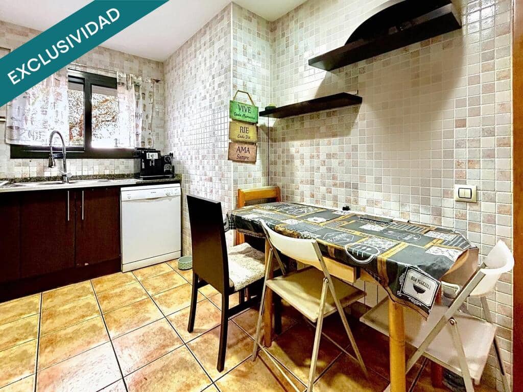 5 makuuhuone Huvila myytävänä paikassa Macanet de la Selva mukana 
autotalli - 319 000 € (Ref: 9173858)