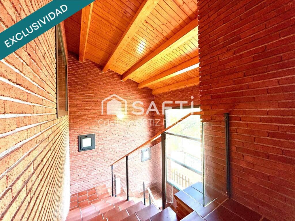 4 soveværelse Villa til salg i Macanet de la Selva med swimmingpool garage - € 459.000 (Ref: 9173865)