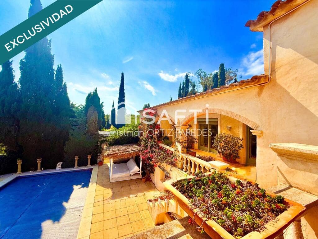 7 chambre Finca/Maison de Campagne à vendre à Pau avec piscine garage - 1 750 000 € (Ref: 9173866)