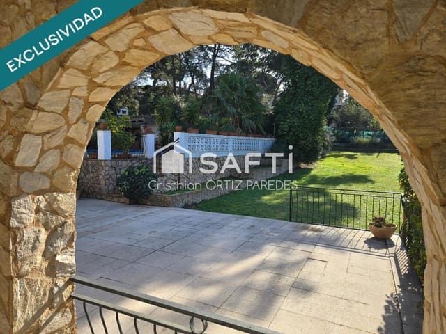 5 sovrum Villa till salu i Santa Cristina d'Aro med pool garage - 1 272 000 € (Ref: 9173867)