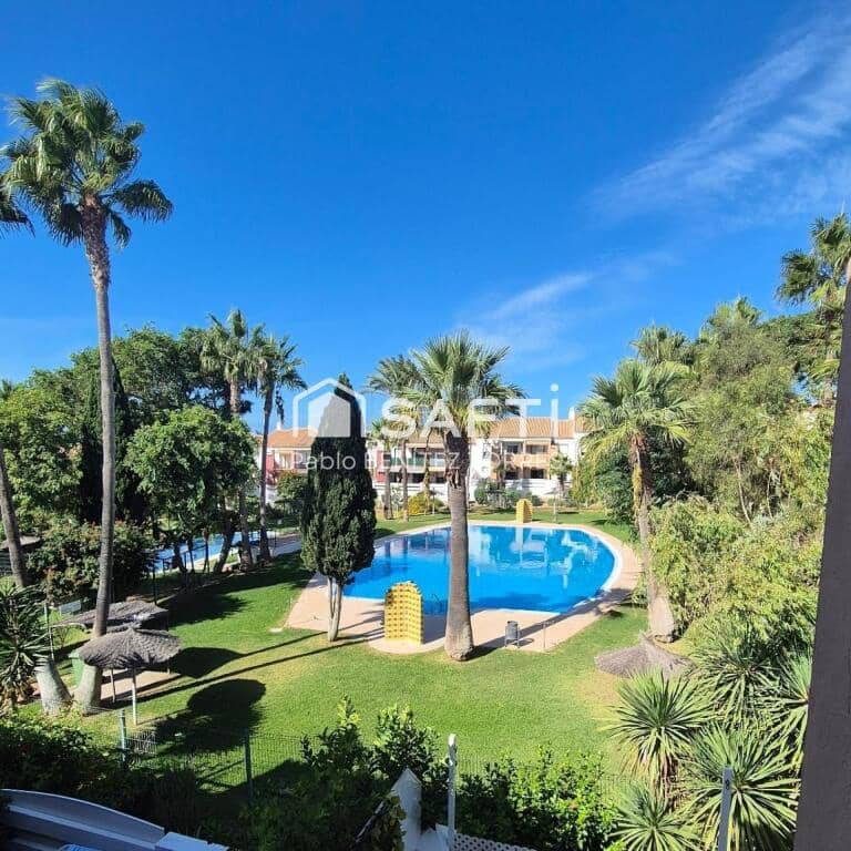 2 bedroom Apartment for sale in La Barrosa with pool garage - € 290,000 (Ref: 9173890)