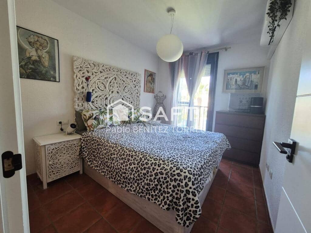 2 bedroom Apartment for sale in La Barrosa with pool garage - € 290,000 (Ref: 9173890)