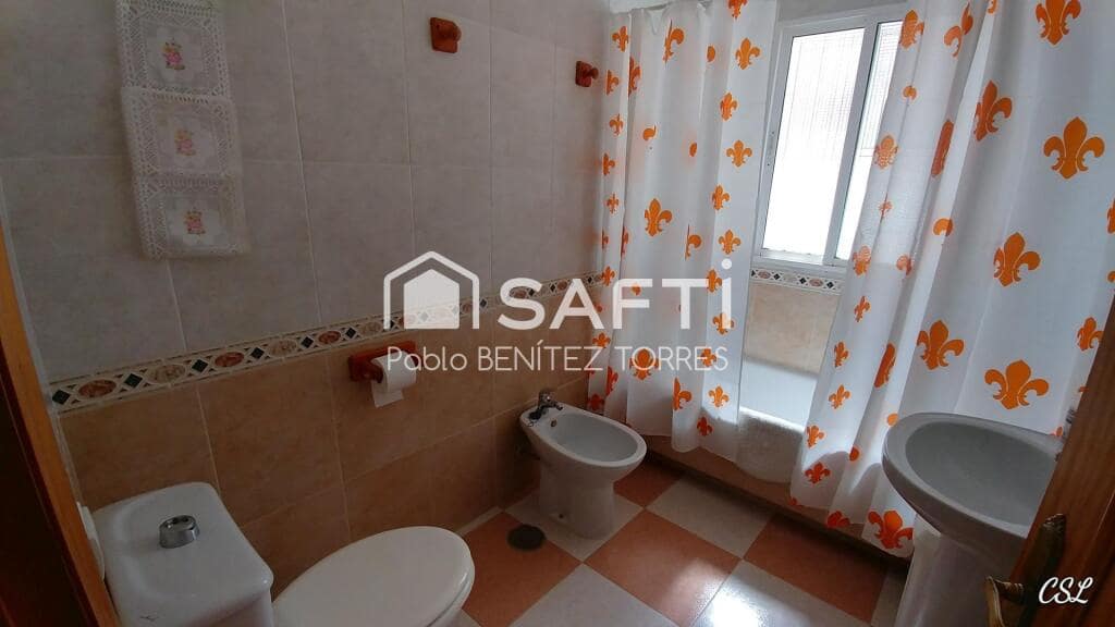 3 sypialnia Willa na sprzedaż w Chiclana de la Frontera z basenem garażem - 650 000 € (Ref: 9173897)