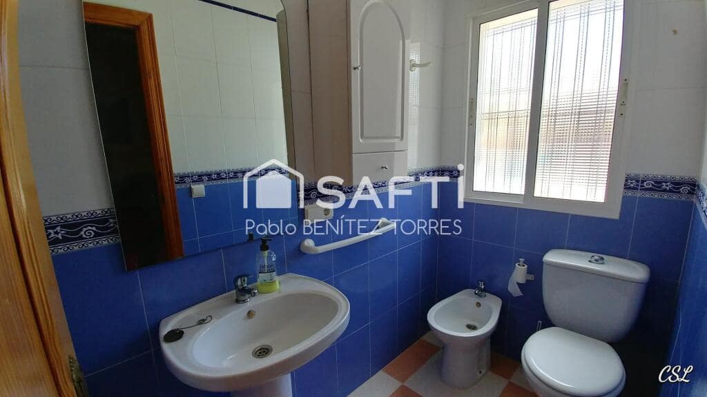 3 sypialnia Willa na sprzedaż w Chiclana de la Frontera z basenem garażem - 650 000 € (Ref: 9173897)