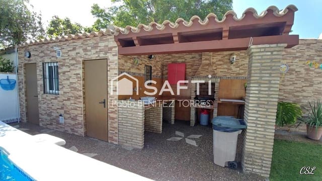 3 quarto Moradia para venda em Chiclana de la Frontera com piscina garagem - 650 000 € (Ref: 9173897)