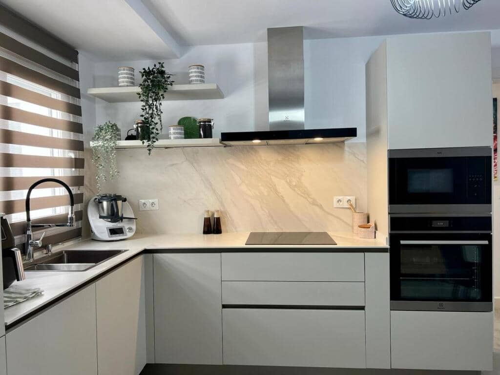 2 soveværelse Penthouse til salg i Chiclana de la Frontera - € 220.000 (Ref: 9173898)