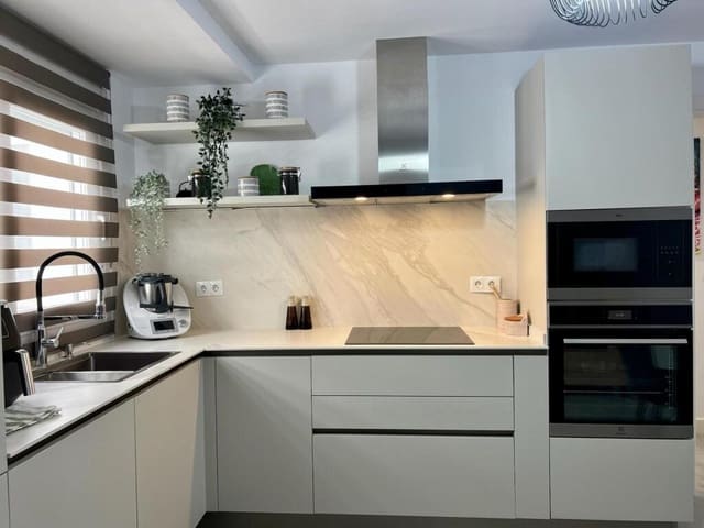 2 soveværelse Penthouse til salg i Chiclana de la Frontera - € 220.000 (Ref: 9173898)